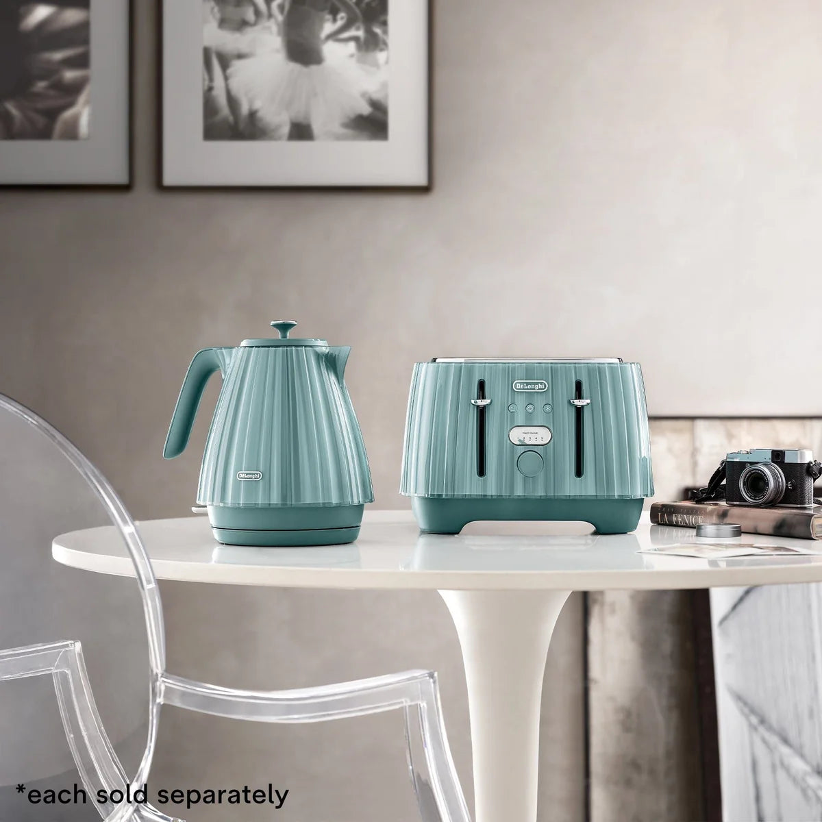 Delonghi Ballerina 4 Slice Toaster Laguna Green CTD4003.GR