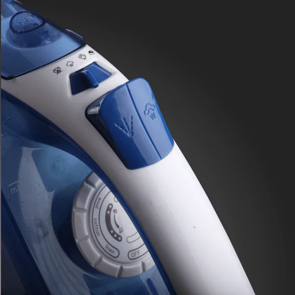 Russell Hobbs Supreme Glide Iron RHI2010BL