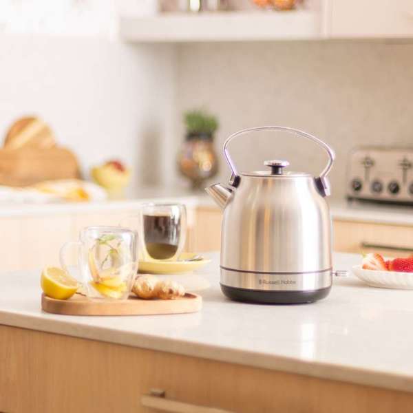 Russell Hobbs 1.7l Stainless Steel Cordless Kettle - RHSSK06